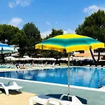 דירה In Stunning ביביונה